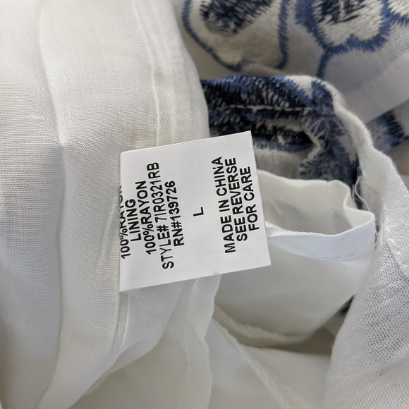 EMBROIDERED ROMPER - Picture 9 of 11